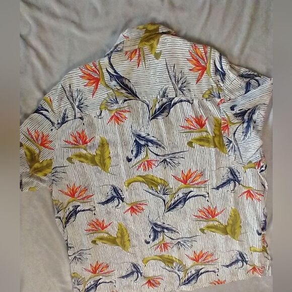 USED Men's Short Sleeve Shirt - Picture 2 of 6